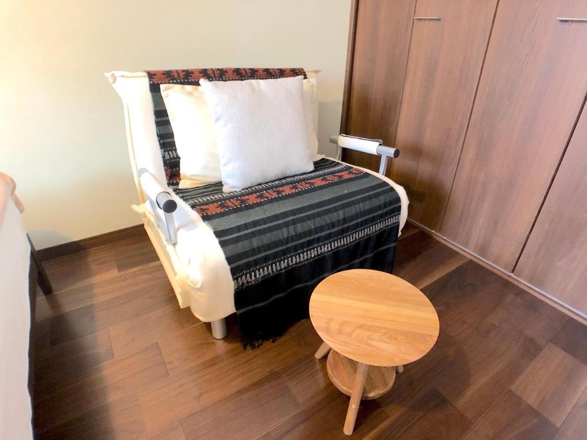 ลูอานา เลอา คาราเต้ ไคกัง มาเอะ Hotel Tomigusuku ภายนอก รูปภาพ