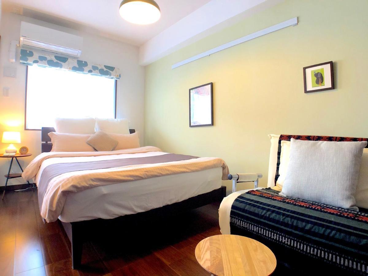 ลูอานา เลอา คาราเต้ ไคกัง มาเอะ Hotel Tomigusuku ภายนอก รูปภาพ