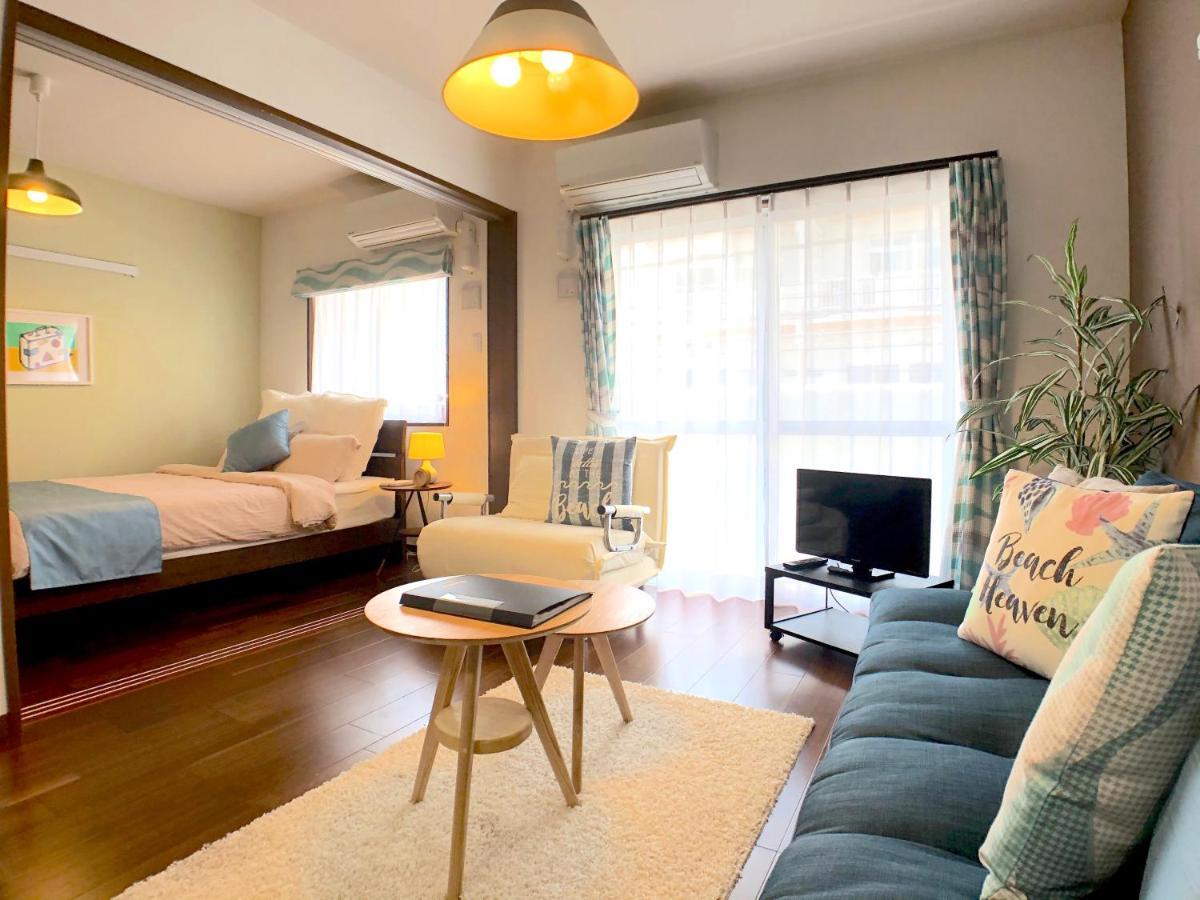 ลูอานา เลอา คาราเต้ ไคกัง มาเอะ Hotel Tomigusuku ภายนอก รูปภาพ