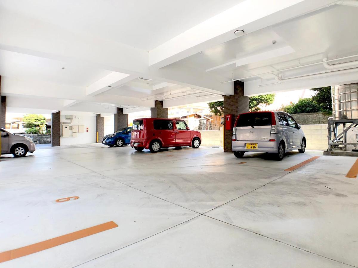 ลูอานา เลอา คาราเต้ ไคกัง มาเอะ Hotel Tomigusuku ภายนอก รูปภาพ