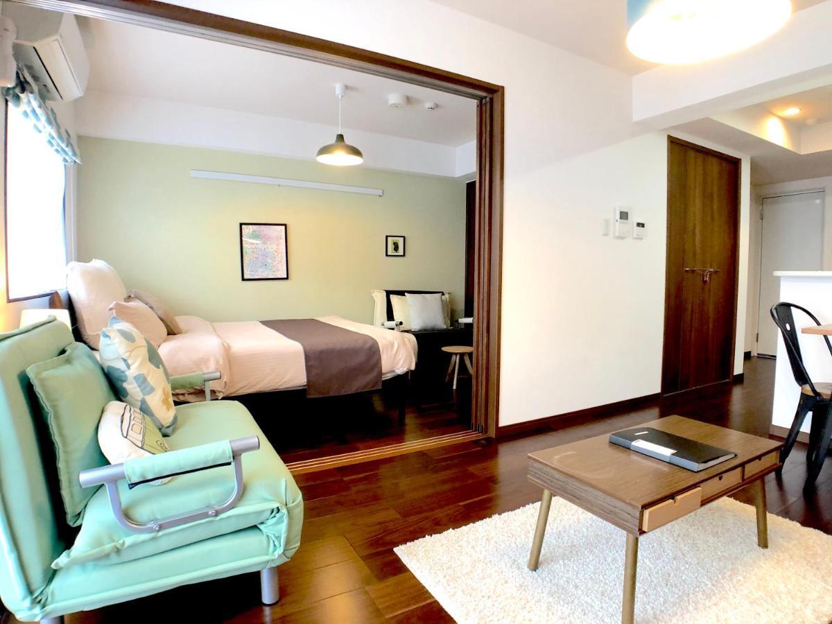 ลูอานา เลอา คาราเต้ ไคกัง มาเอะ Hotel Tomigusuku ภายนอก รูปภาพ